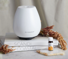 Load image into Gallery viewer, Uplift Energy Ultrasonic Diffuser Gift Set